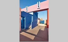 Precioso Apartamento En La Muralla Roja - 0221
